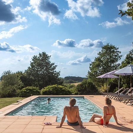 Au Mas Des Calmettes Bed & Breakfast Parisot  Luaran gambar