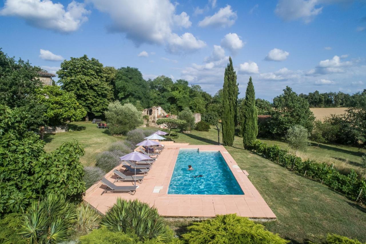 Au Mas Des Calmettes Bed & Breakfast Parisot  Luaran gambar