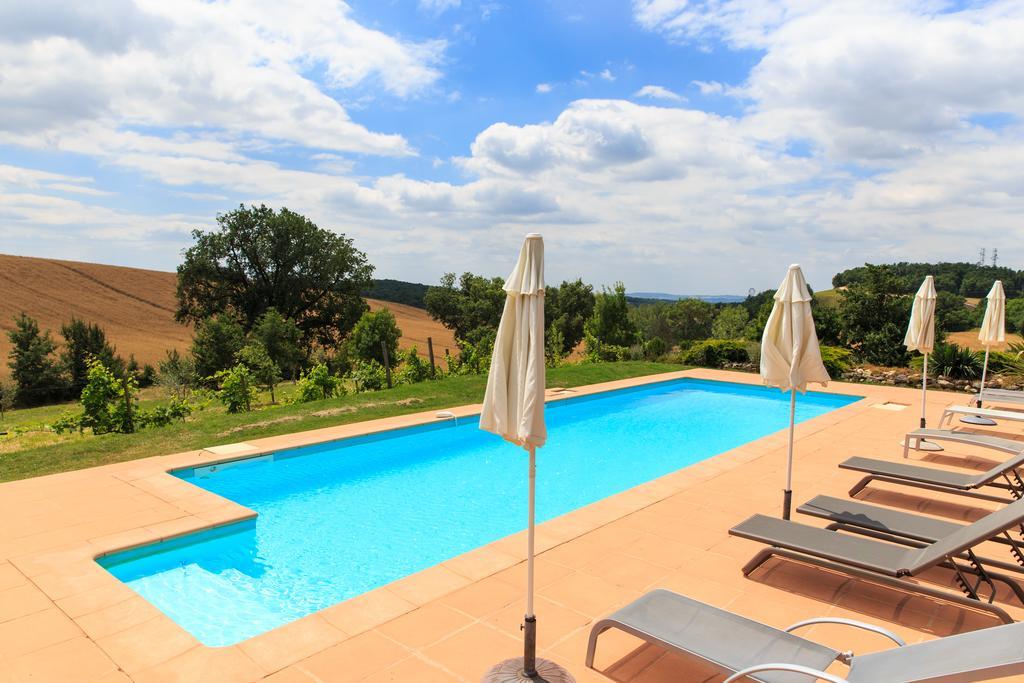 Au Mas Des Calmettes Bed & Breakfast Parisot  Luaran gambar