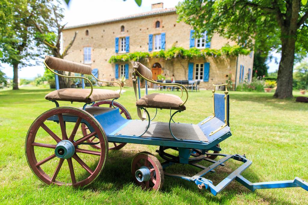 Au Mas Des Calmettes Bed & Breakfast Parisot  Luaran gambar