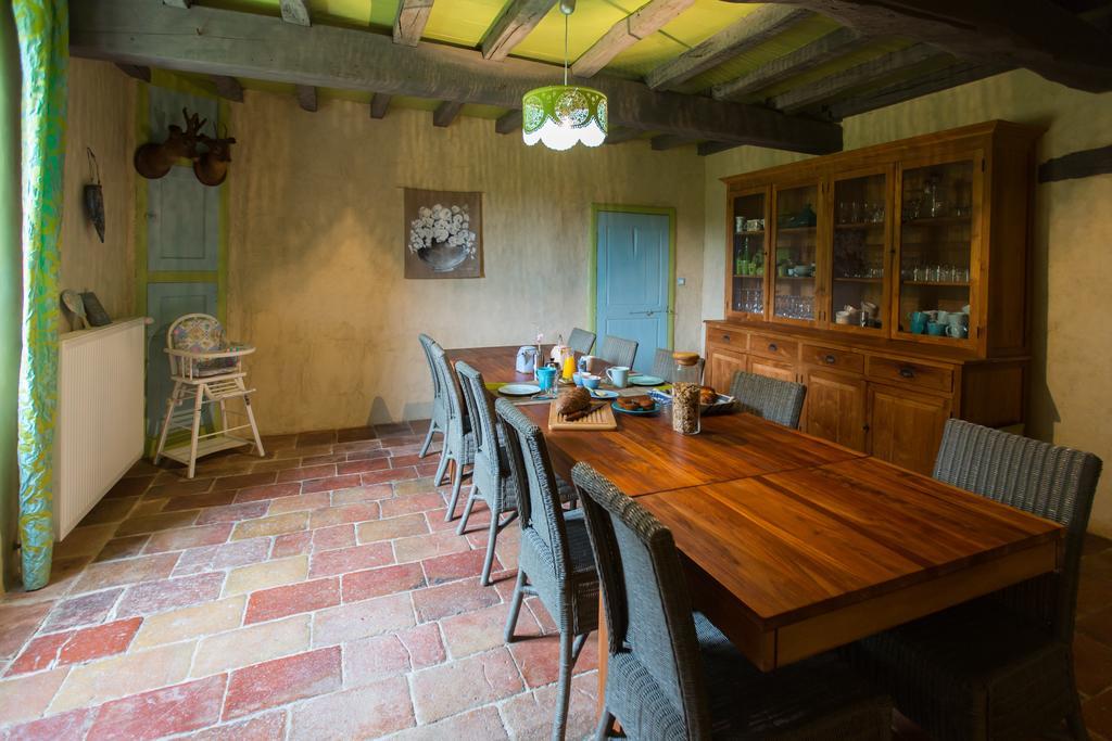 Au Mas Des Calmettes Bed & Breakfast Parisot  Luaran gambar